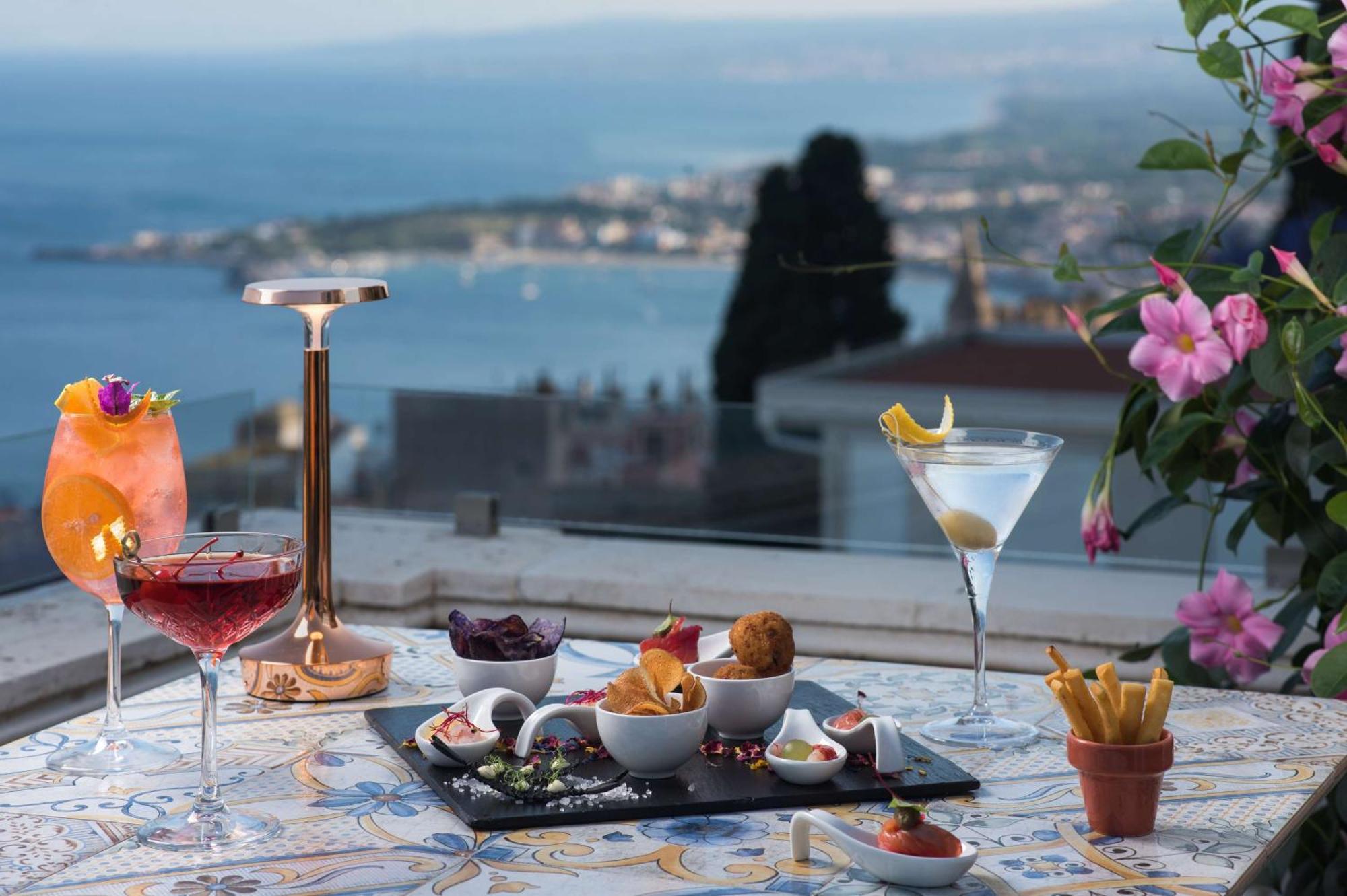 Nh Collection Taormina Hotel Екстериор снимка